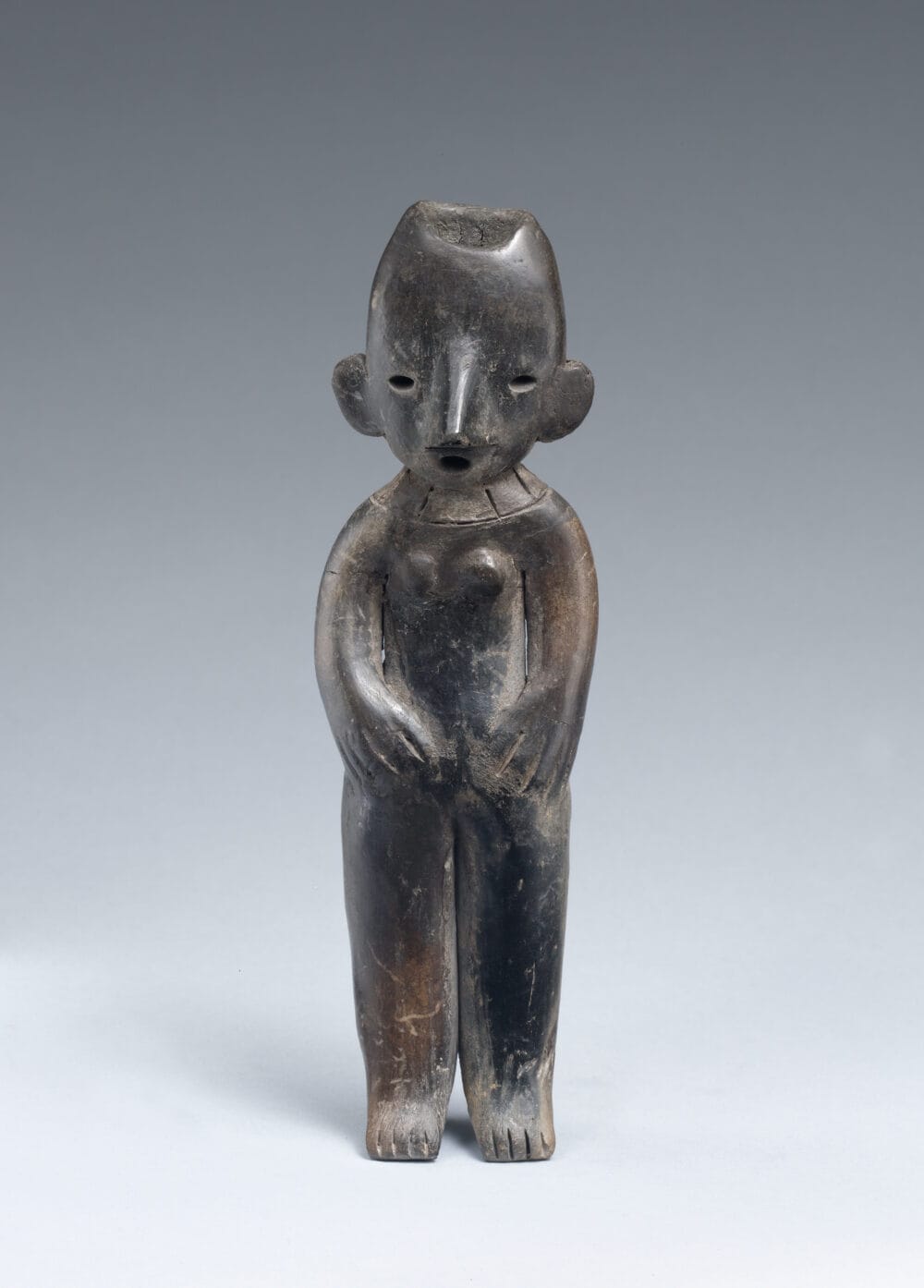 Calima-Malagana Kneeling Figure - Vilcek Foundation