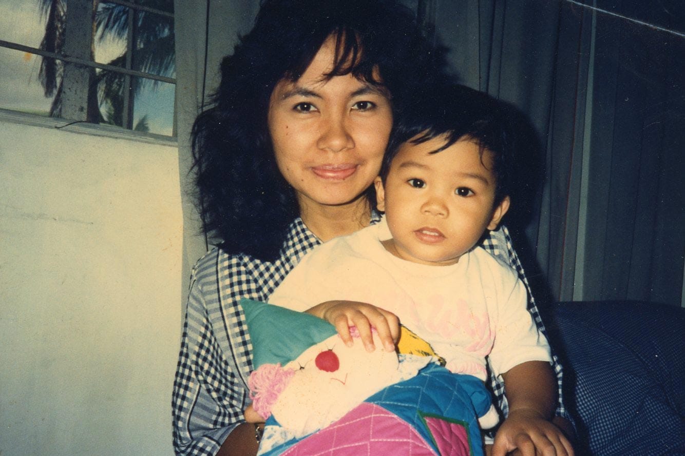 Miko Revereza pictured with his mother in 1990.