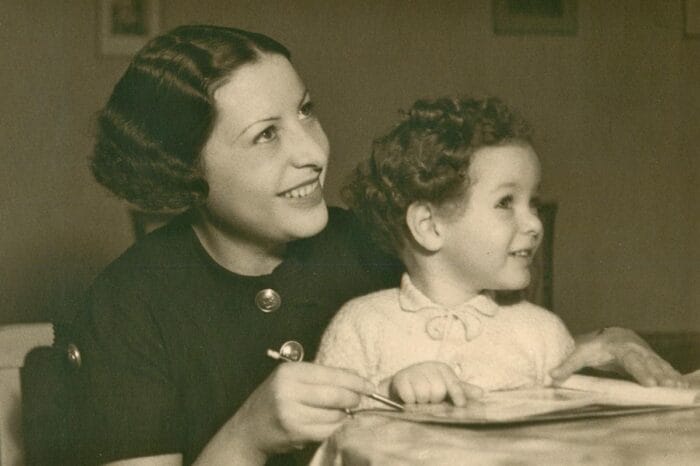 Jan Vilcek, around the age of 2, with his mother Friderika Fischer, c. 1935.